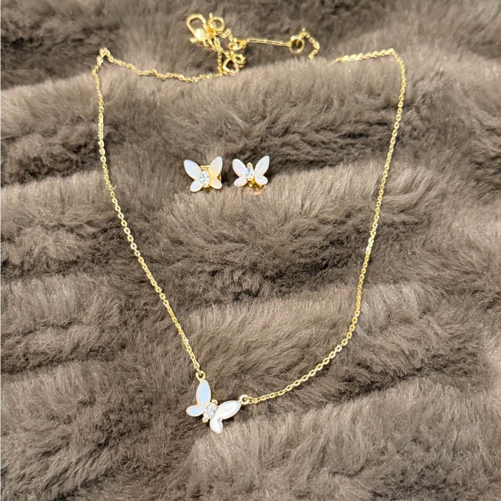 NWOT Kate spade social butterfly set